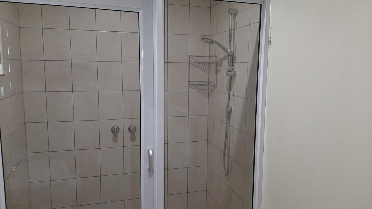 Feather Self Catering Accommodation Windhoek Exterior foto